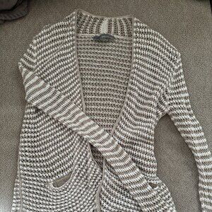360 Sweater - Size Small